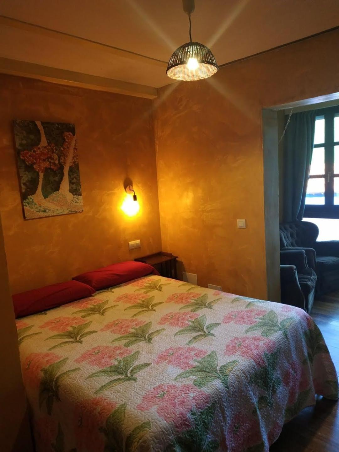 Pension Alfoz De Rondiella Pineres Екстер'єр фото